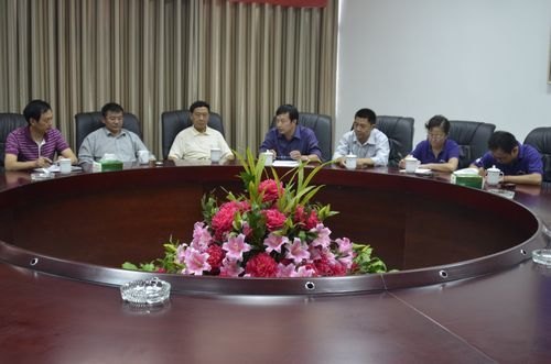 德陽市教育局副局長胡北到四川警安職業學院調研創先爭優工作