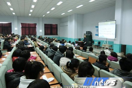 大連理工大學(xué)學(xué)子母校行(三)