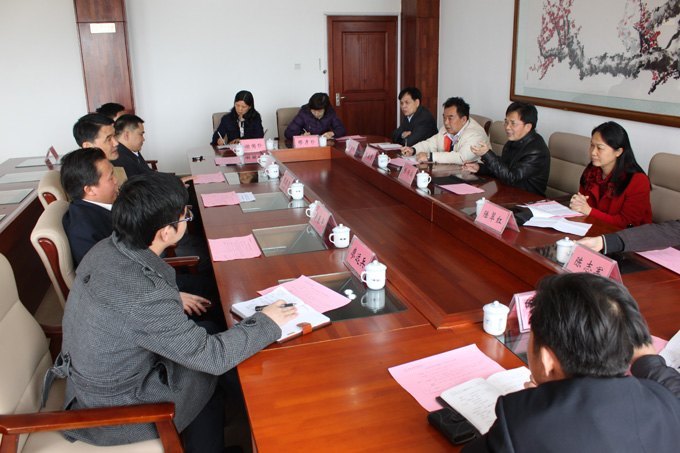 清遠職業技術學院領導一行前來河源職業技術學院交流