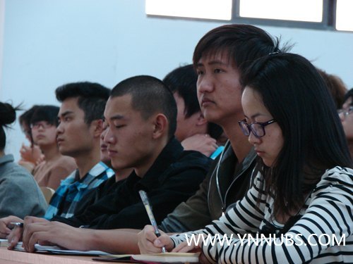 云南師范大學商學院召開新學期學生干部大會