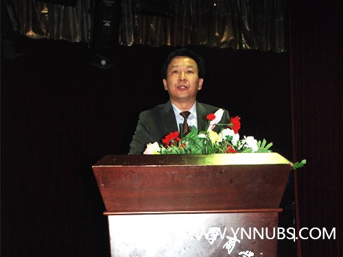 云南師范大學商學院召開2012年度新學期教職工大會