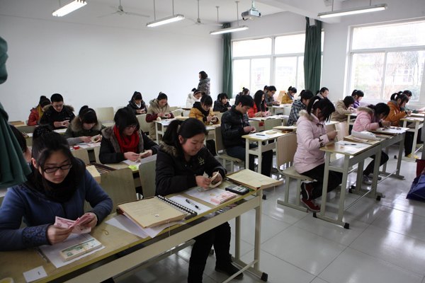 江蘇省2012年普通高校財會類專業對口單招技能考試在江蘇經貿職業技術學院舉行