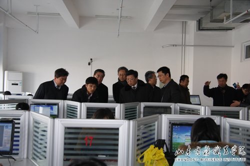 省教育廳人才培養工作評估回訪專家組回訪山東商務職業學院