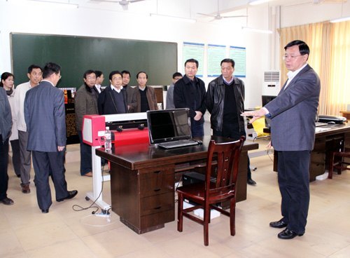 劉力書記率隊到貴港職業學院實地考察