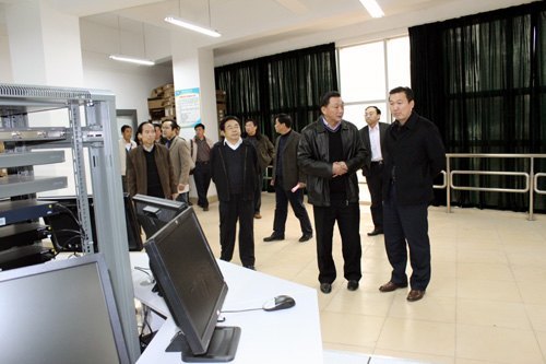 劉力書記率隊到貴港職業學院實地考察