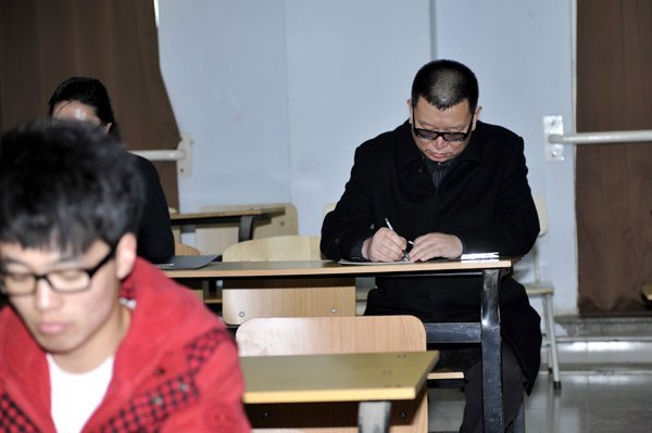 孫愛東董事長親臨教學一線聽課