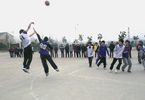 土木工程系第二屆籃球賽拉開戰幕