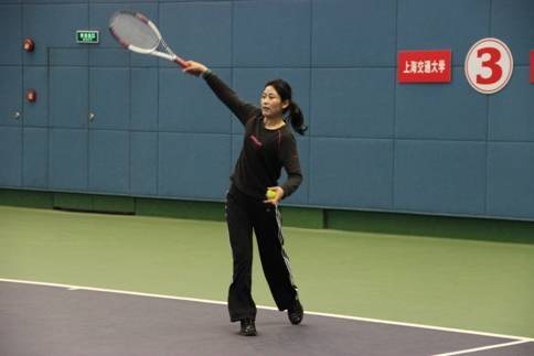 東華大學教工網球隊榮獲上海市第七屆教工運動會網球比賽第四名