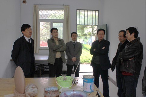 院長陳建國一行檢查指導許昌學院鈞瓷文化與產業研究中心后期建設