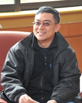 維多利亞大學終身教授蔡霖來校做學術報告