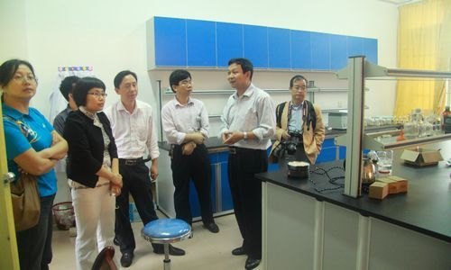 廣東第二師范學院生物系領導到惠州學院生科系及旅游系交流