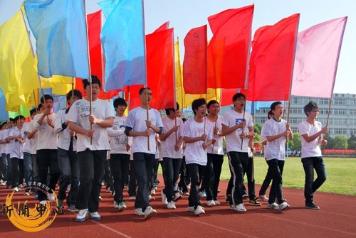 【組圖】2012年春季運動會隆重舉行