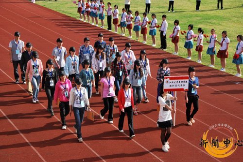 【組圖】2012年春季運動會隆重舉行