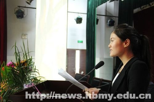 湖北省第八屆“播種希望與未來----農村教師資助行動巡回報告會”走進湖北民族學院