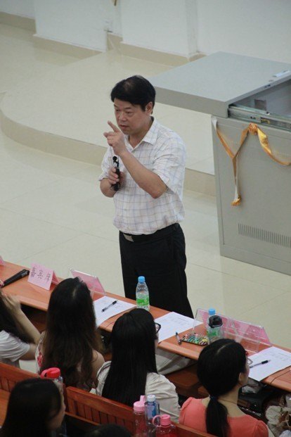 激揚文字  綻放青春