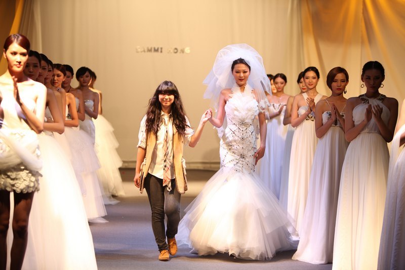 婚紗秀“秀”研究生畢業設計成果——東華大學特色教育打開學生夢想之門(圖)