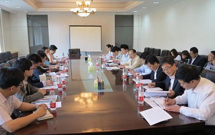 山東省榮成市科技局領(lǐng)導(dǎo)及企業(yè)代表到渤海大學(xué)進(jìn)行產(chǎn)學(xué)研合作洽談