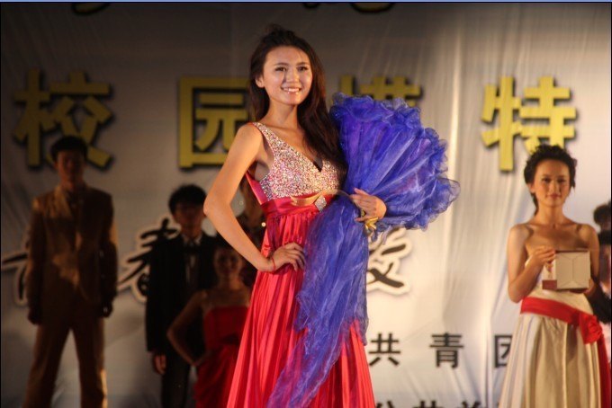 激情五月 青春綻放——皖西學院成功舉辦第九屆模特大賽