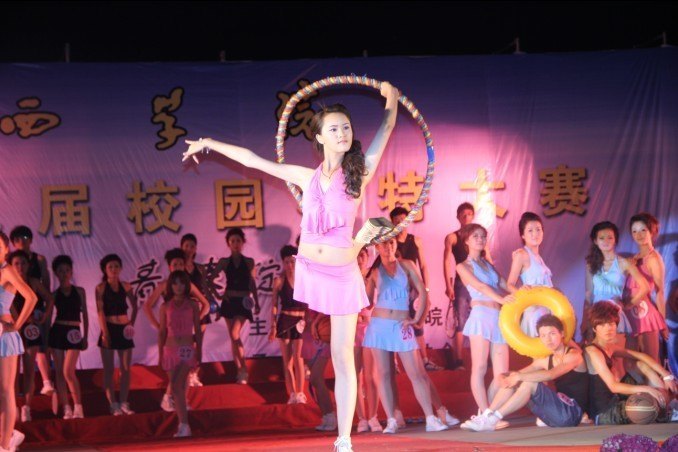 激情五月 青春綻放——皖西學院成功舉辦第九屆模特大賽