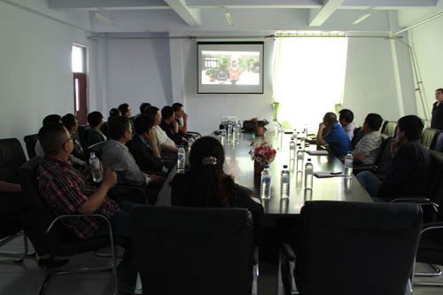 學生管理服務中心及相關人員到管理學院觀摩座談