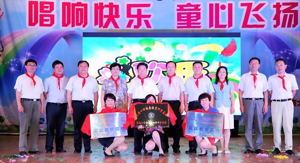 ���ϴ�W�ɹ��e�k�c������һ�����H��ͯ����ˇ�ݳ�