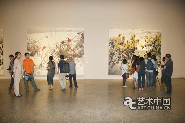 自在的雅興 “后雅興:王璜生藝術展”在百雅軒798藝術中心開幕