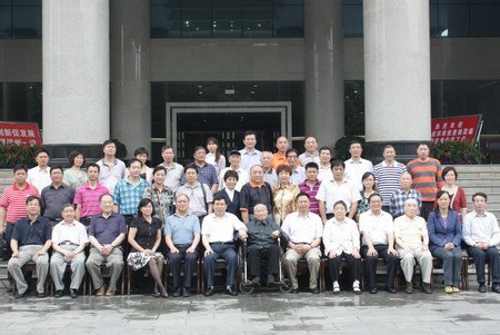 老紅軍蒲潤(rùn)迎來(lái)百歲壽誕