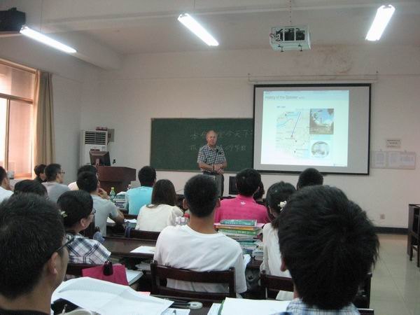 ݴWM.F.Modestځh̴WvW