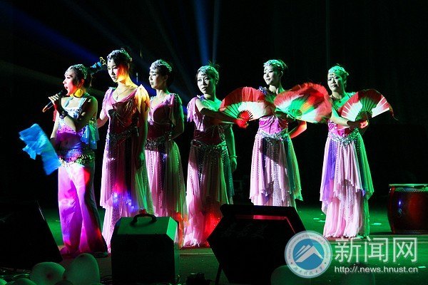 2012���о������I����ߵ��Č��о���У�@��ʮ�Ѹ��֡����Qِ¡���e��