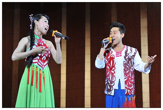 音樂學院參加省“三晉之春”合唱比賽獲金獎載譽歸來