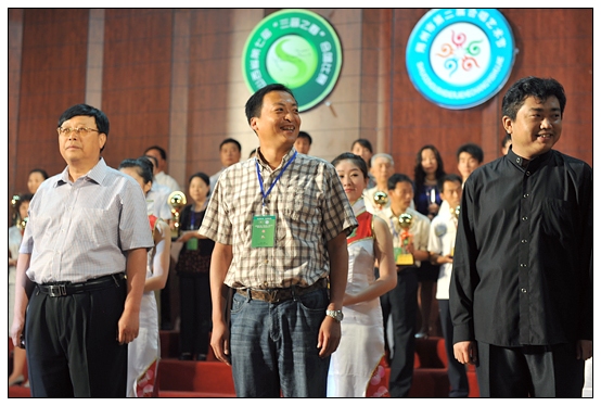 音樂學院參加省“三晉之春”合唱比賽獲金獎載譽歸來