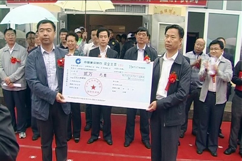 送科技知識下鄉  助文化大院建設送科技知識下鄉  助文化大院建設