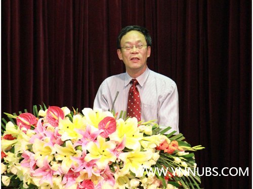 云南師范大學商學院2011—2012學年學生評優表彰大會圓滿結束