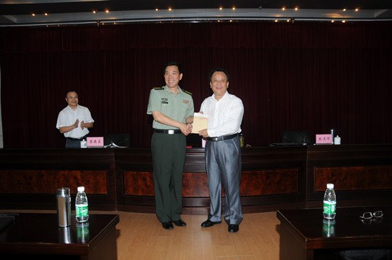 廣東石油化工學(xué)院舉行客座教授聘任儀式暨學(xué)術(shù)講座