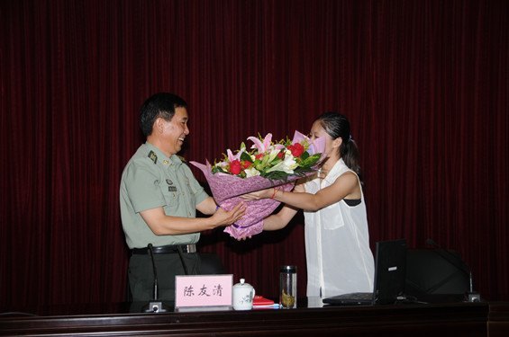 廣東石油化工學(xué)院舉行客座教授聘任儀式暨學(xué)術(shù)講座