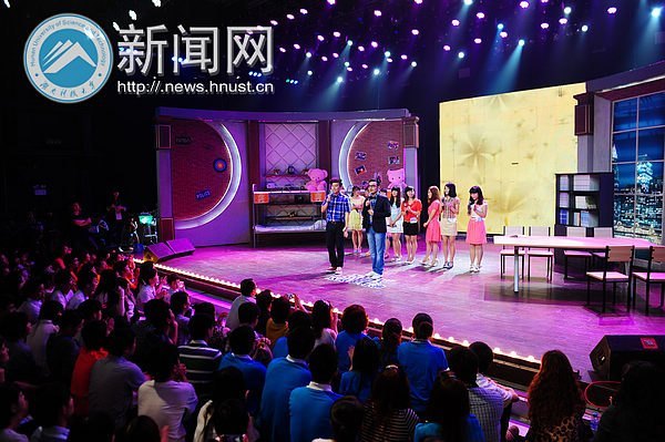 八個女孩一臺戲  湖南科技大學最牛考研寢室上“越策”