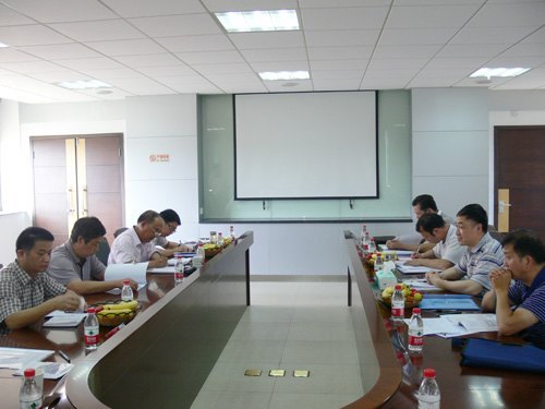 江西省教育系統(tǒng)公共機構(gòu)節(jié)能工作考評組來景德鎮(zhèn)陶瓷學(xué)院檢查指導(dǎo)