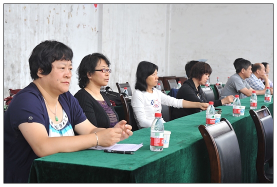 晉中學(xué)院隆重舉行2012屆本專(zhuān)科學(xué)生畢業(yè)典禮