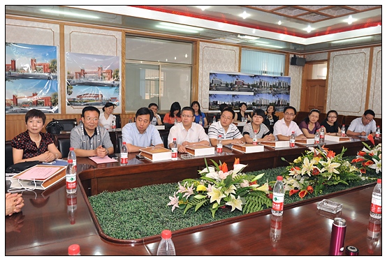 2012年全國大學生英語競賽山西賽區(qū)總結(jié)會在晉中學院召開