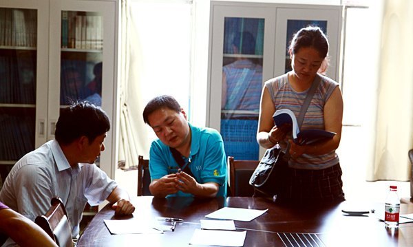 央視來校借智 鄂南文化研究中心捧出“茶文化”