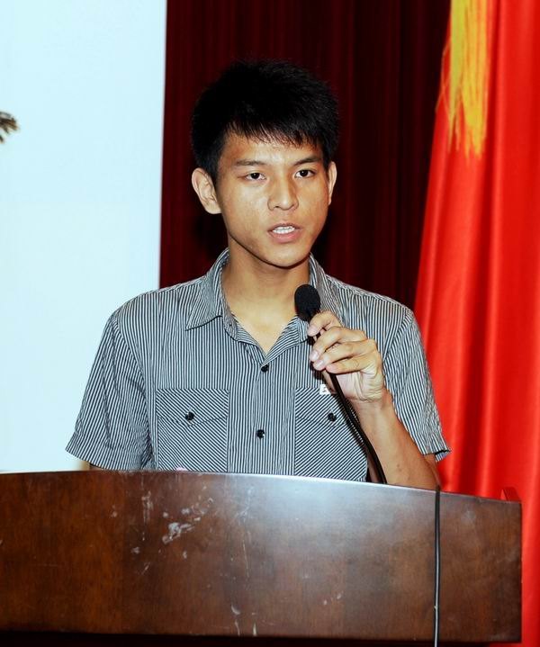 三明學院舉行2012年大學生暑期社會實踐活動暨“海西春雨”出征儀式