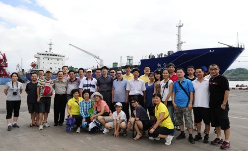 建筑工程學院開展“七一”外出參觀學習活動