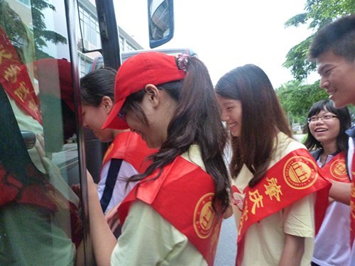 l(f)ؑcW(xu)Ժڡl(xing)(hu)(sh)`(dng)ȫչ_(ki)