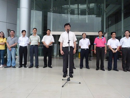 l(f)ؑcW(xu)Ժڡl(xing)(hu)(sh)`(dng)ȫչ_(ki)