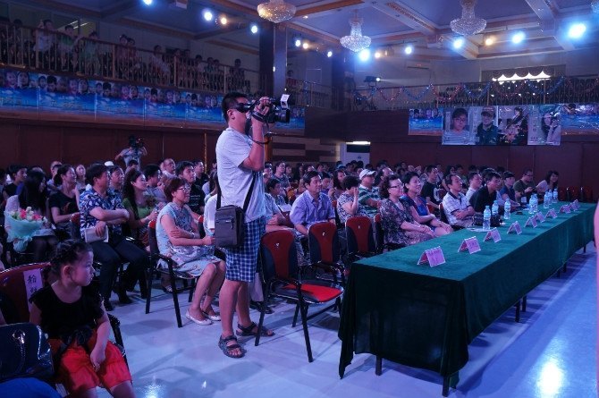 南藝畢業生傾情導演公益微電影