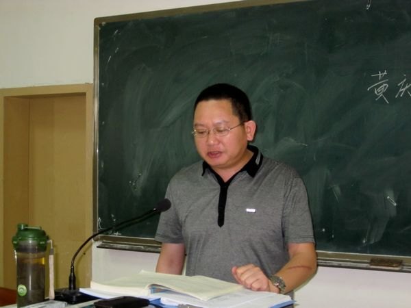 瀟湘學院免費為考研學子開設暑期數學輔導班