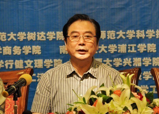 全國部分獨立學院院長聯誼會暨2012年夏季峰會在漢召開