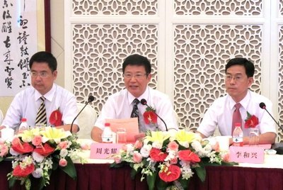 上海市電力公司向上海電力學院贈書暨客座教授授聘儀式隆重舉行