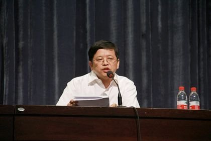 實施全面質量管理 建設特色一流大學學校召開2011—2012學年度工作總結暨下學年工作部署會