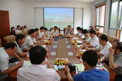 聊城大學領導一行19人來校考察交流